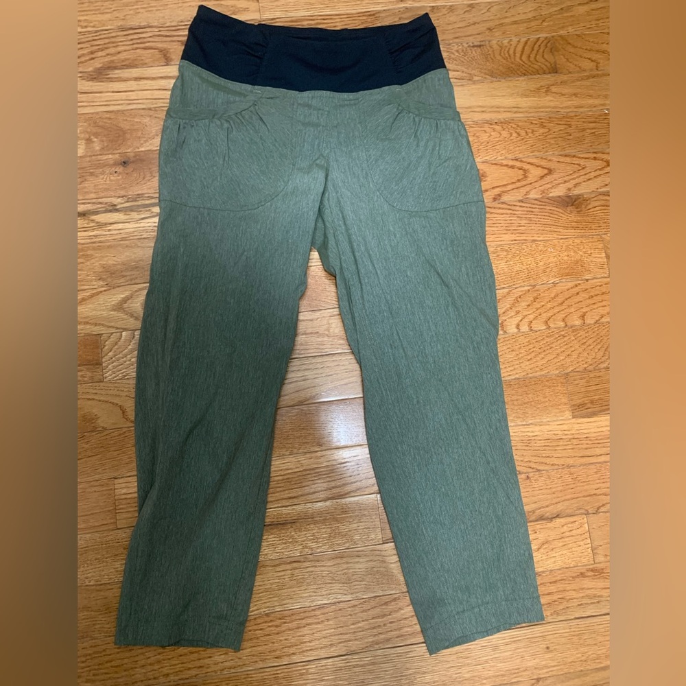 Prana Capri pants BNWOT